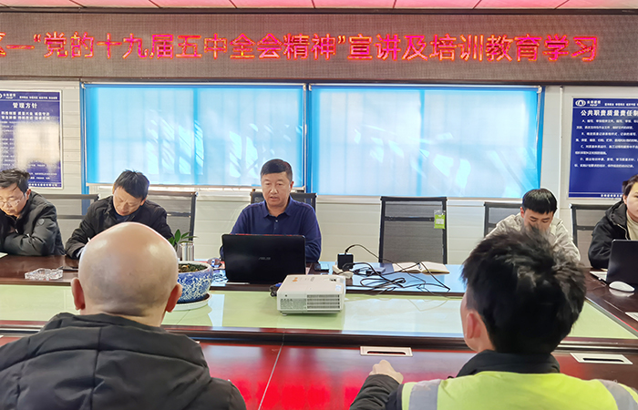 施文鐘講授 李波 攝影1 xiao.jpg