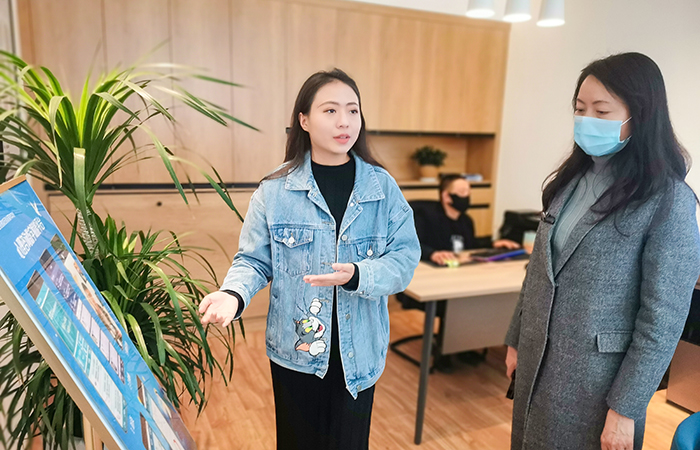 1639978178348487.jpg (小圖)解說(shuō)員介紹1.jpg